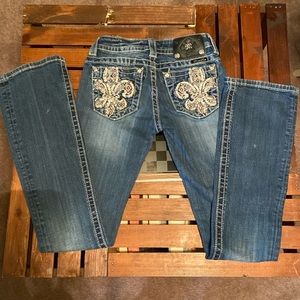 Miss Me size 25, inseam 34